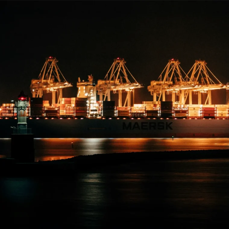 A Maersk container ship in Aarhus, Denmark. Photo: Razvan Mirel/Unsplash
