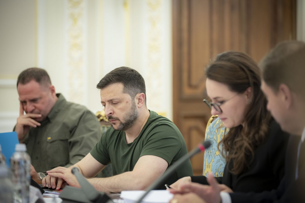Ukrainian President Volodymyr Zelenskyy in a meeting with representatives from US companies, including Microsoft, Boeing, IBM, and Raytheon, July 2025. Photo: Presidential Office of Ukraine